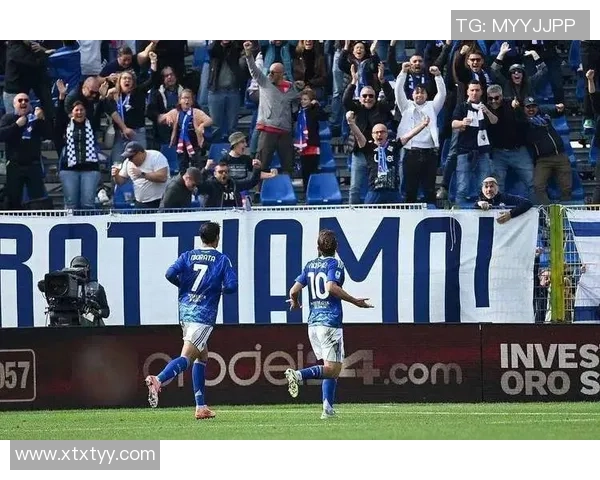 皇马友谊赛大胜莱比锡红牌事件引发全场热议战术分析揭秘